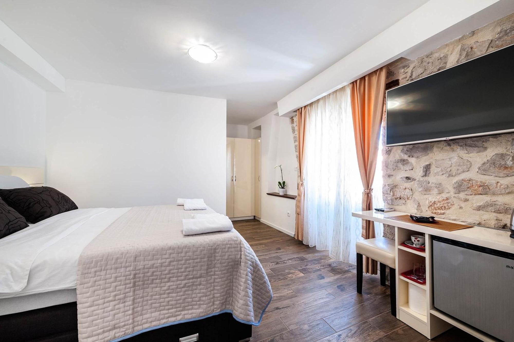 Apartments Palace Rialto Шибеник Номер фото